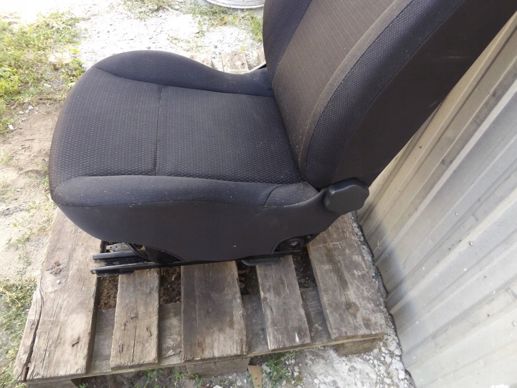 фото №2, Clio iii kombi сидіння пасажира правий