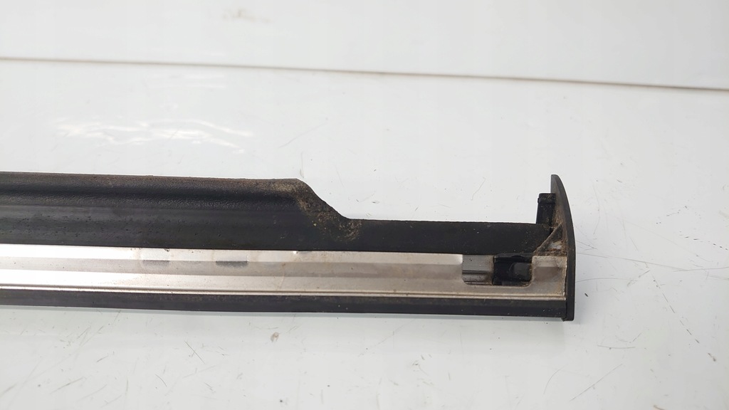 фото №7, Mercedes gl x164 молдинг ущільнювач лівий задня 1646908180