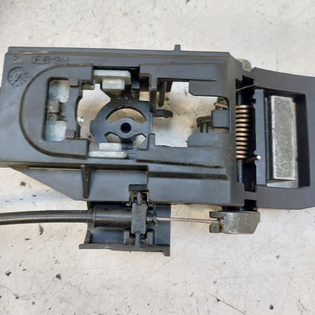 фото №12, Ford focus ii 2 замок дверь правый перед 6pin + ручка 3m5ar21812ak