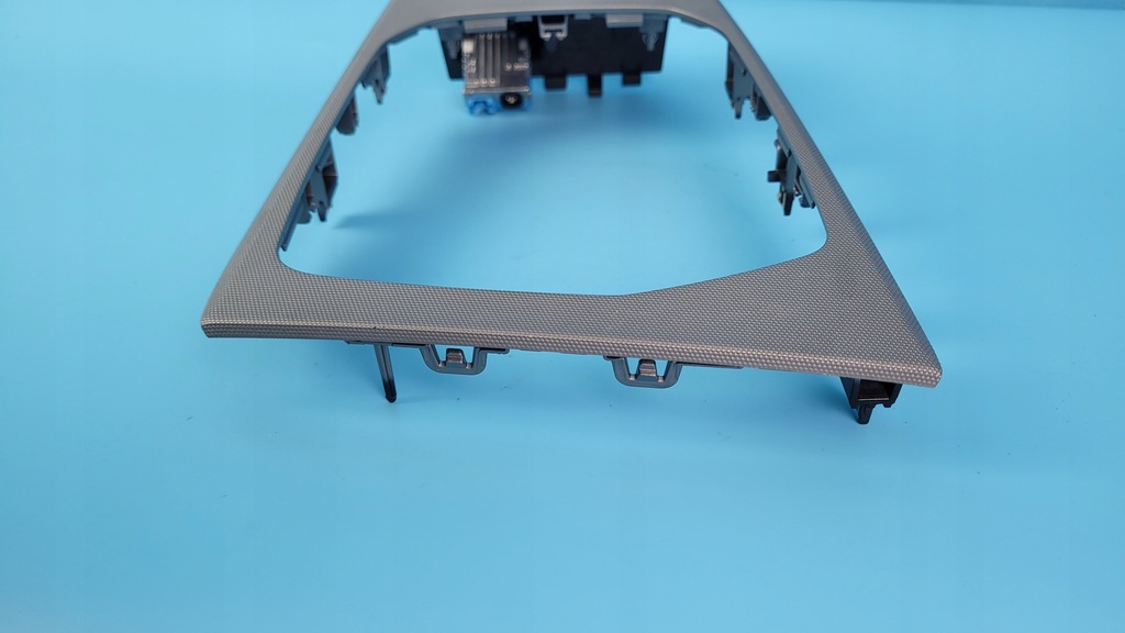 фото №5, Bmw 3’ g21 19r рамка dekor захист тунелю port usb 6807232 6806780 8711939