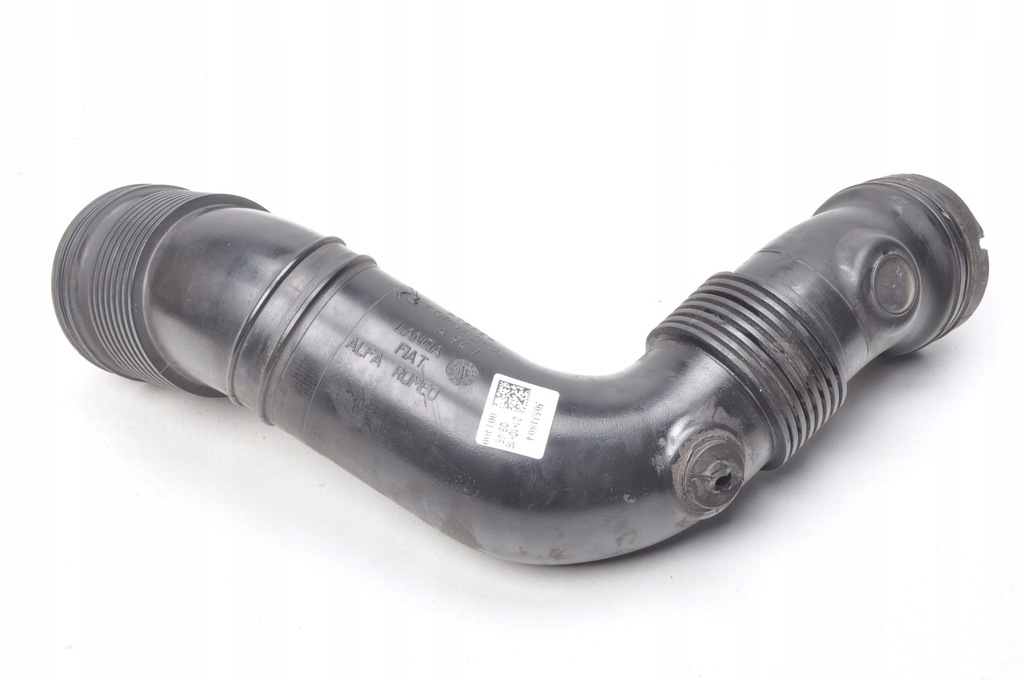 фото №1, Alfa romeo 4c 1.75 tbi 241km труба воздухозаборник воздуха 50531804