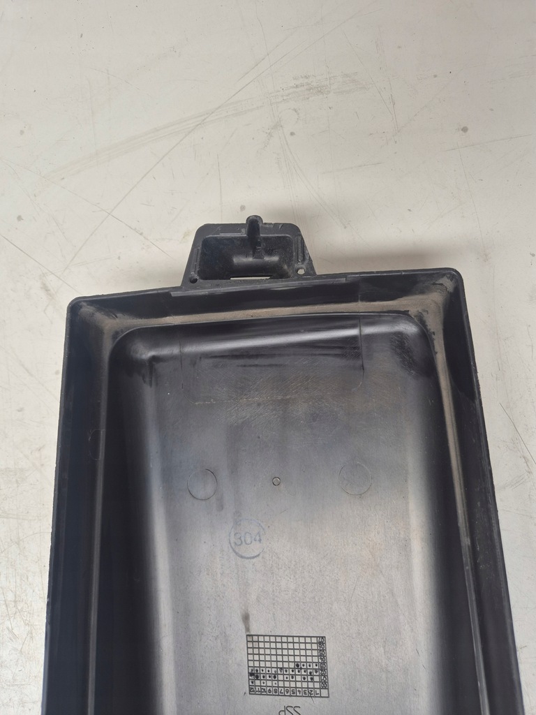 фото №7, Корпус рама фильтра микро фильтра воздуха правая bmw 7 e65 e66 e67