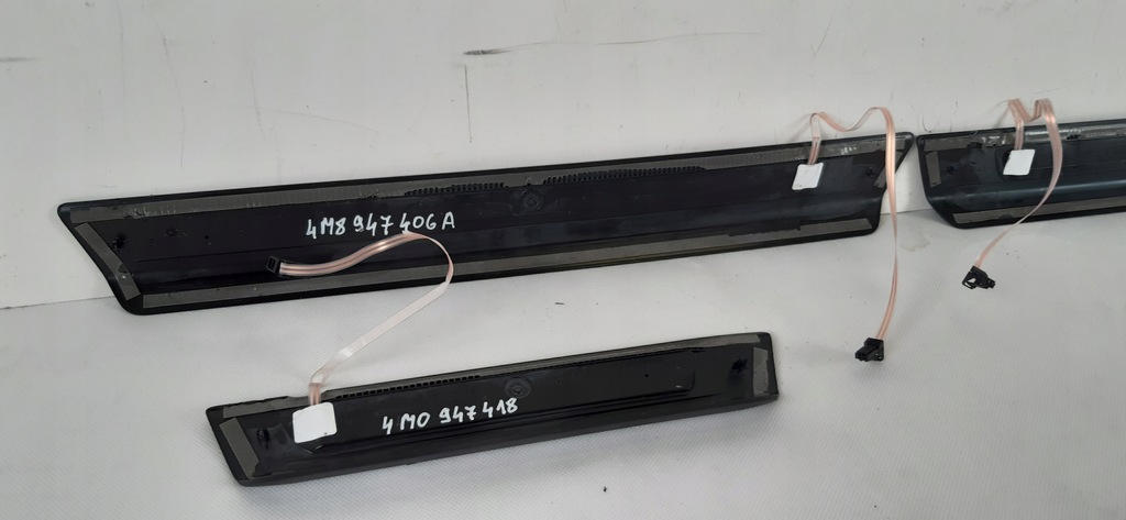 фото №10, Audi q8 накладки накладки пороговые 4m8.947.406, 4m0.947.418