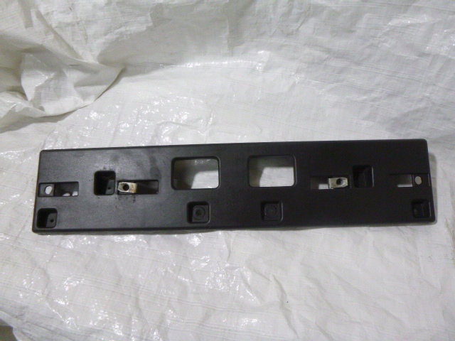 фото №1, Chevrolet captiva 2011- подкладка номерного знака