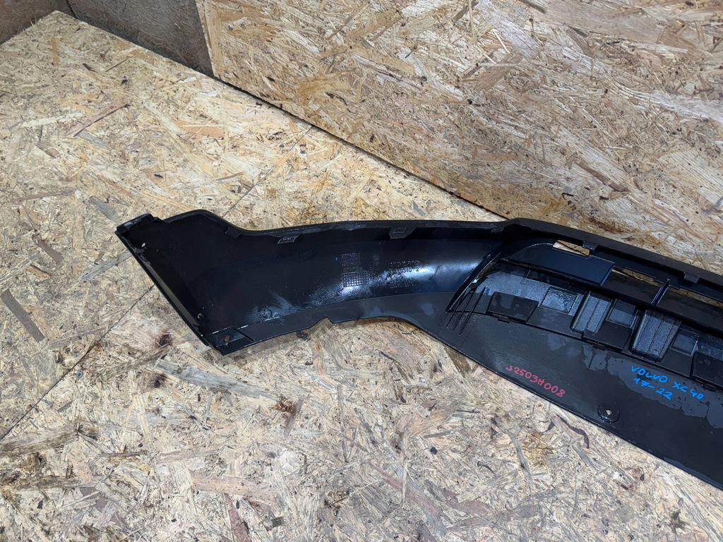 фото №8, Volvo xc40 xc-40 17-22 спойлер накладка бампера перед передній