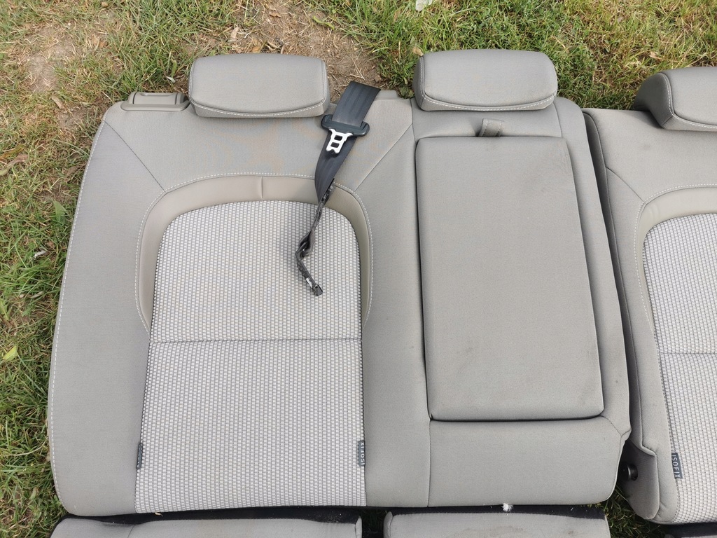 фото №4, Kia ceed ii hb заднє сидіння задня