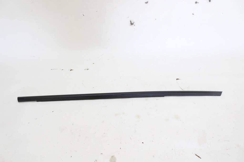 фото №1, Kia rio iv молдинг дверь задняя правая