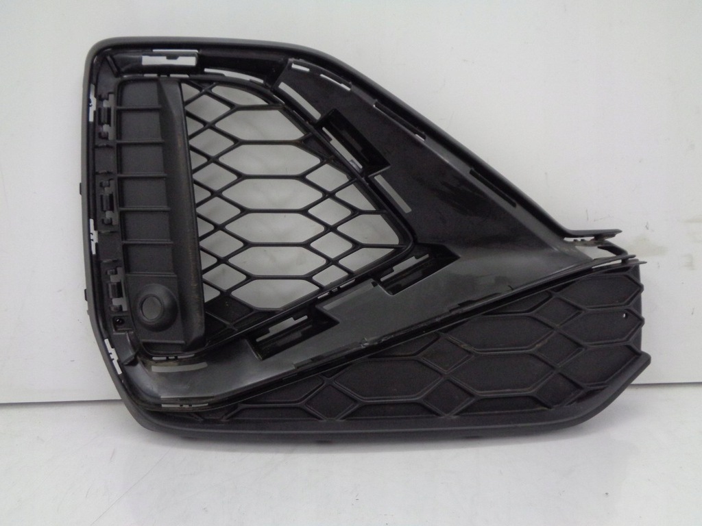 фото №1, Audi q2 sq2 lift решітка бампер правий перед