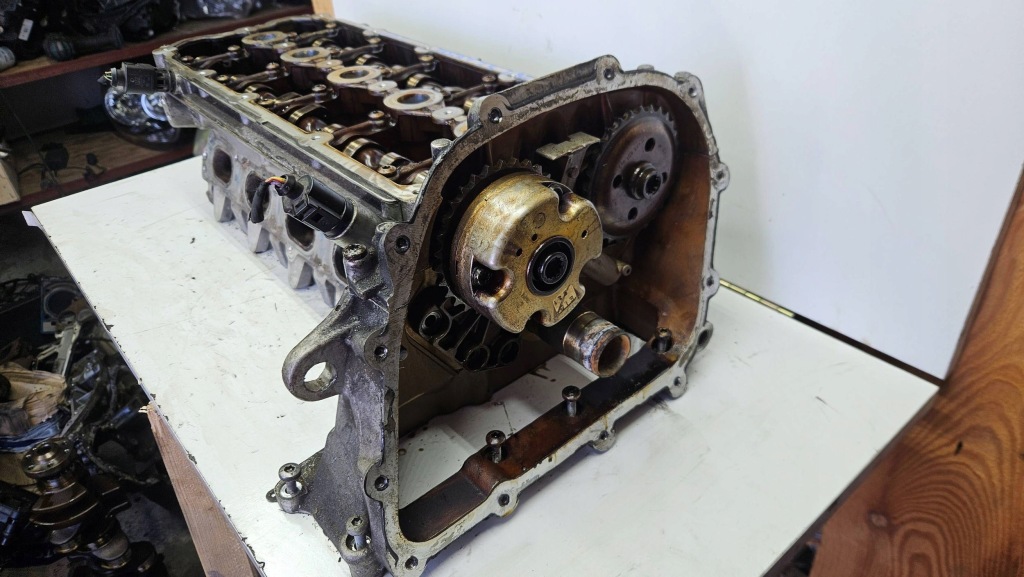 Vw passat b7 америка 2.5b jetta beetle головка двигуна 07k103373d Доставка