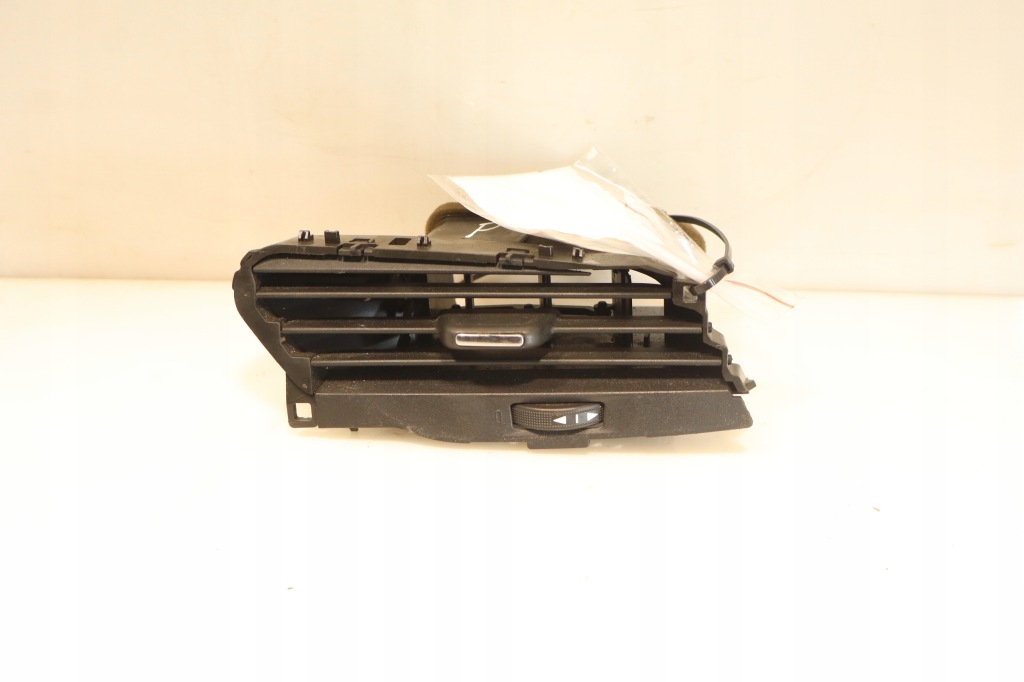 Купить Решётка обдув правая opel corsa e