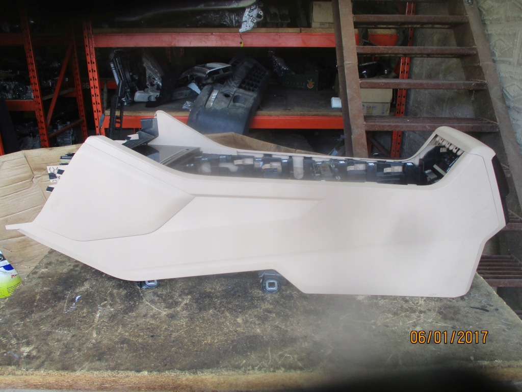 фото №1, Тунель середній vw touareg iii шкіра