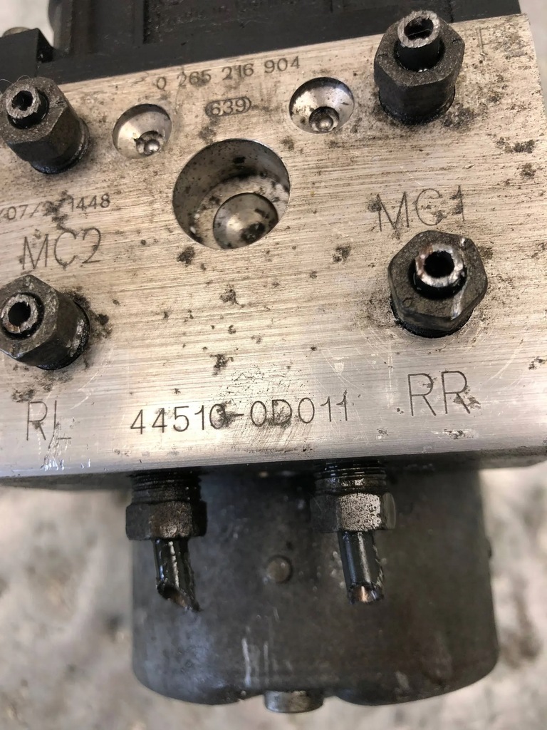 фото №5, Насос abs toyota corolla e12 44510-0d011