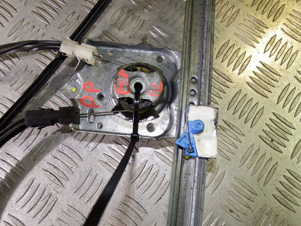 фото №2, Подъемник механизм стекло правый перед передний renault espace iv