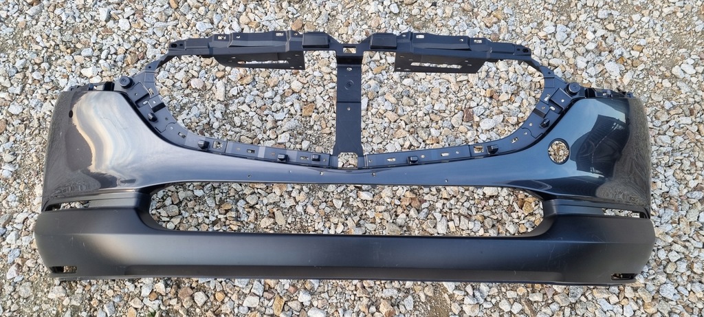 фото №1, Mazda cx30 2019- бампер перед оригинал e286