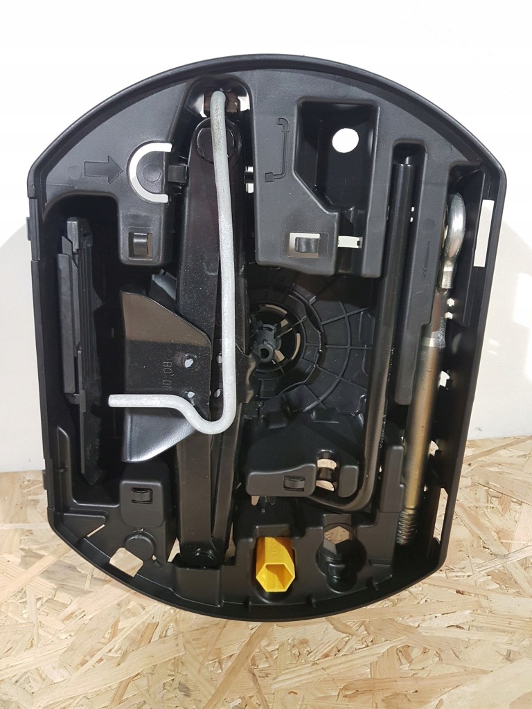 фото №1, 2021 peugeot 208 домкрат