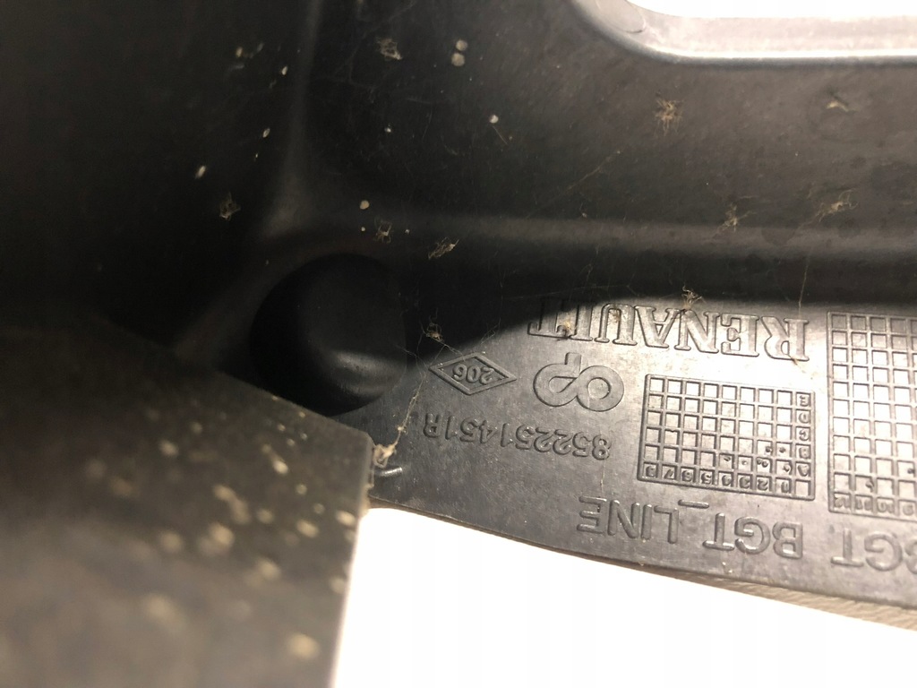 фото №9, Renault megane iv хэтчбек правый направляющая задняя бампер 852248678r 850449059r