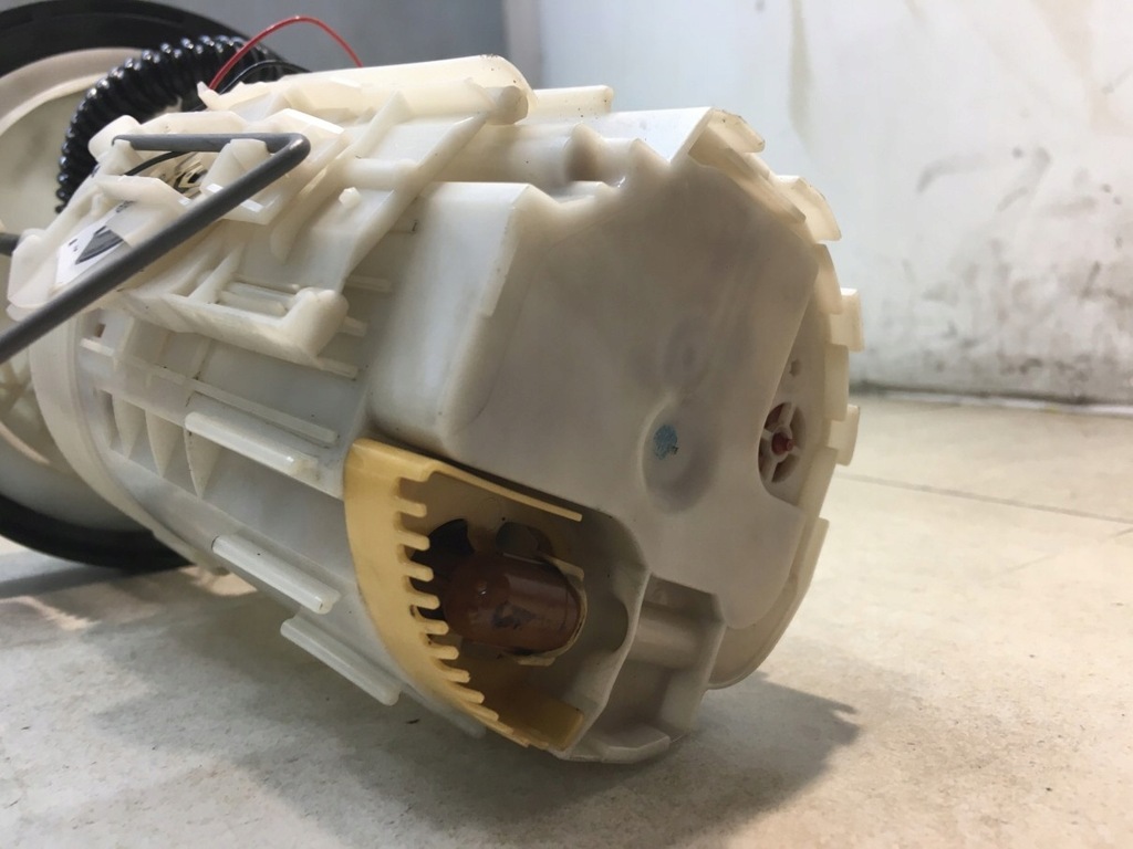 фото №9, Датчик уровня топлива laguna iii 2.0 dci 170110001r