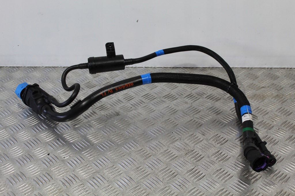 фото №1, Заливна горловина adblue megane iv 4 lift 7330850ab