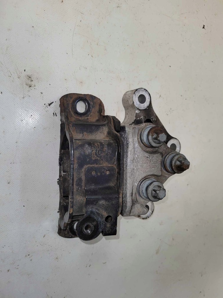 фото №1, Кронштейн подушка двигателя jeep renegade 1.6 00519385500