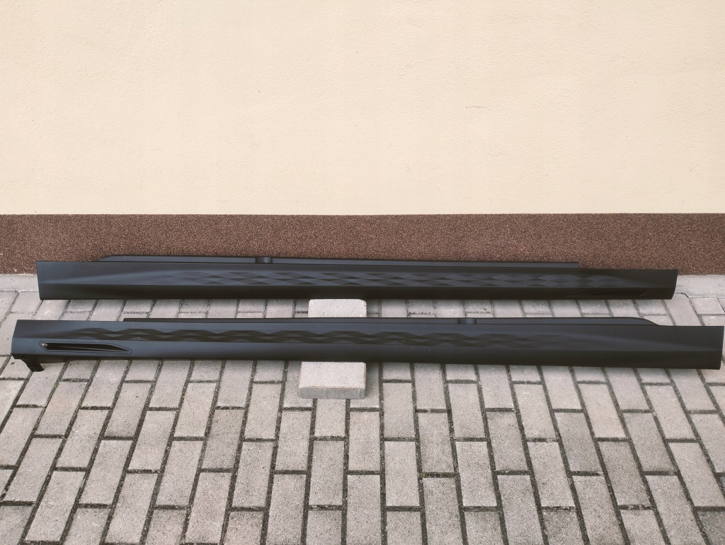 фото №1, Молдинг порог защита правая левая bmw 5 g60 g61