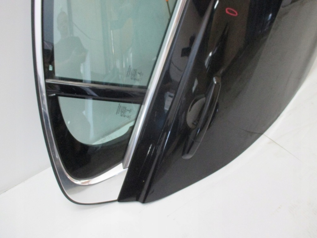 фото №6, Двері праве задні jaguar xe 16r