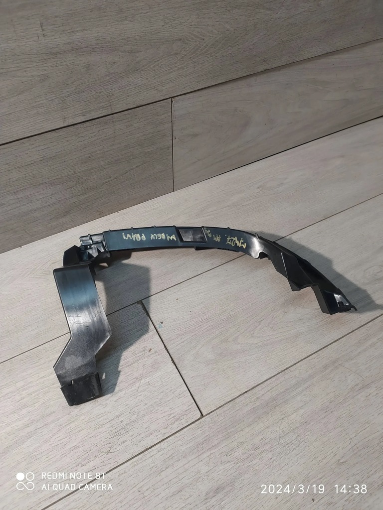 фото №5, Audi a4 b9 кронштейн выхлоп правое 8w0807348