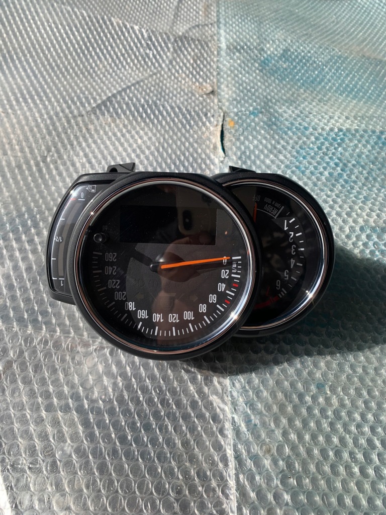 Купити Obrotomierz mini cooper f-56 8707224-01