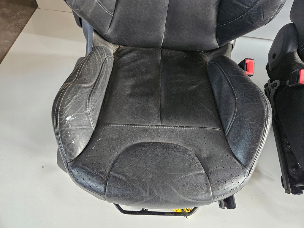 фото №8, Сиденья заднее сиденье кожа citroen ds3