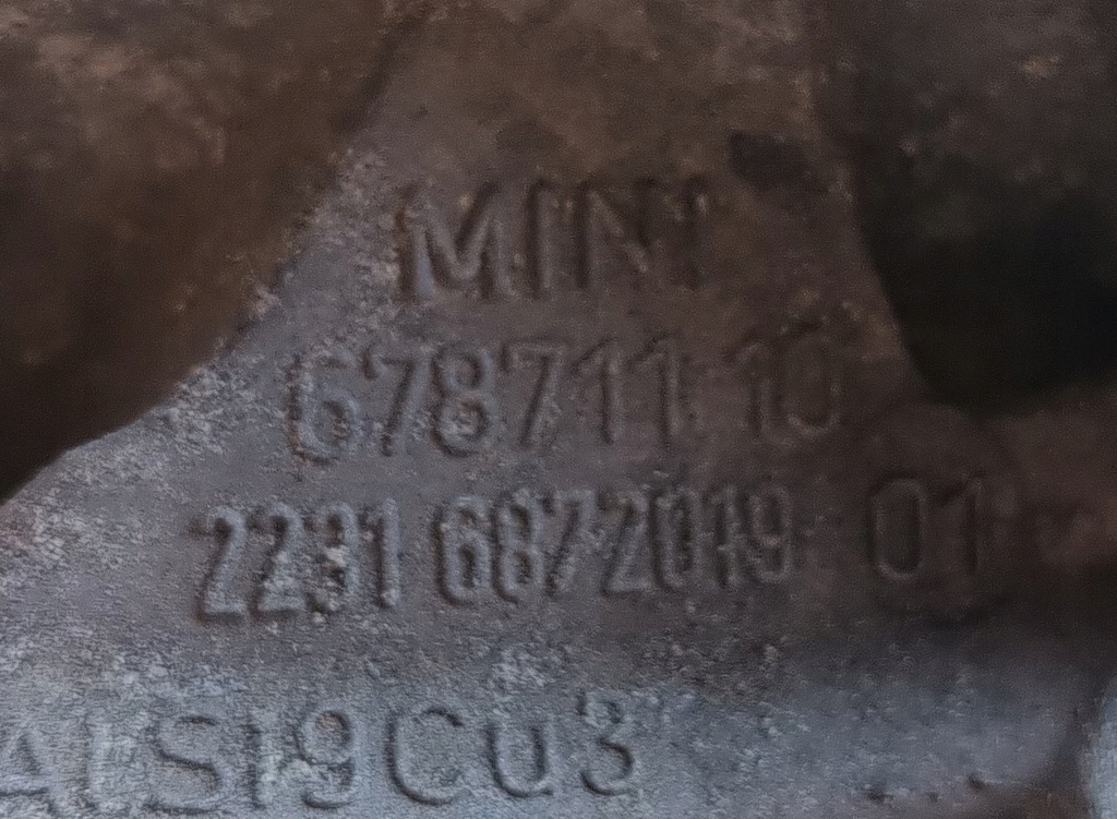 фото №2, Mini cooper r56 08r кронштейн двигуна 67871110