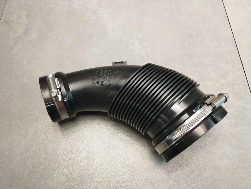фото №1, Audi a5 8t труба всмоктувальна 04l129661