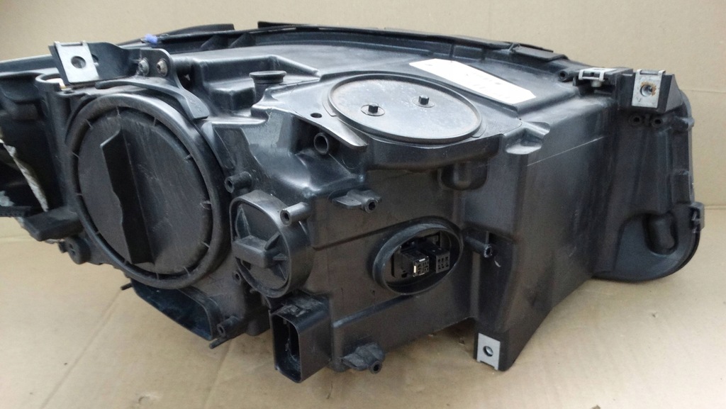 фото №10, Лампа левый перед 7203245 bmw 5 f10 f11 bi-xenon некрутящаяся