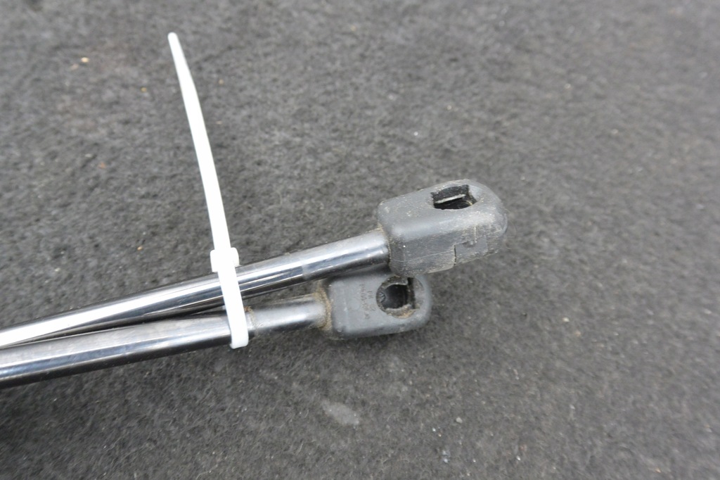 фото №5, Alfa romeo stelvio привод капот левый правый kpl