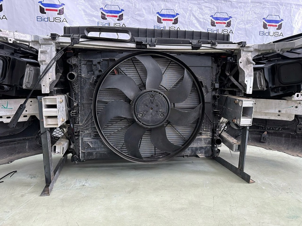 фото №6, Kompletny бампер лампы радиатор балка pas передний mercedes glc 2017 2.0