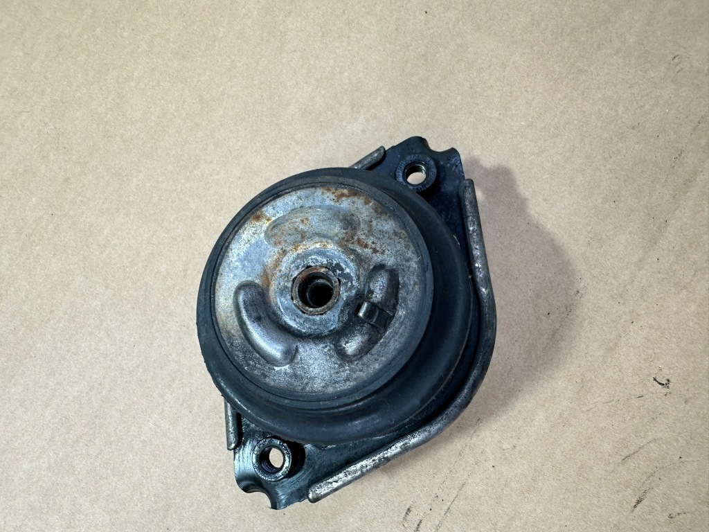 фото №7, Подушка двигуна ліва, ліва кронштейн mercedes ml w164 6.3 amg om156