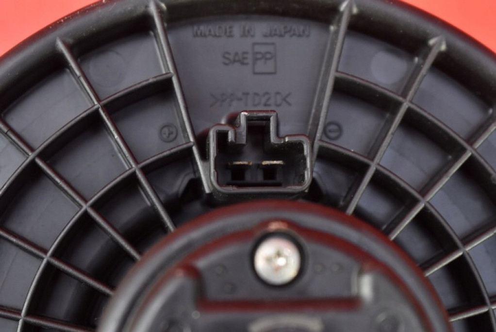 фото №7, Воздуходувка вентилятор обдув eu 87270-0700 mazda 6 vi 2 ii gh 07-12