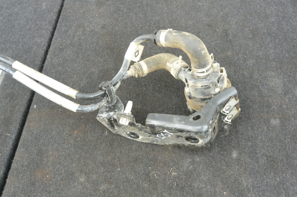 фото №2, Помпа дополнительная шланг трубка wody dacia renault duster ii 1.0 tce eu kpl