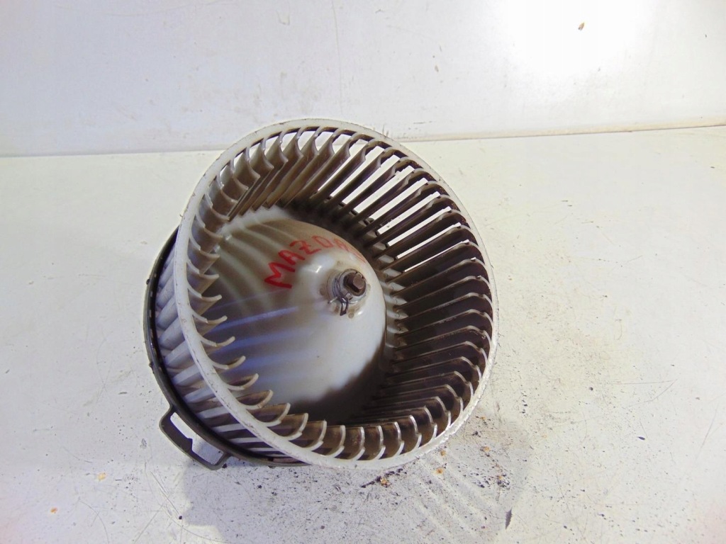 фото №2, Вентилятор повітродувка mazda 3 hb111bn7n02