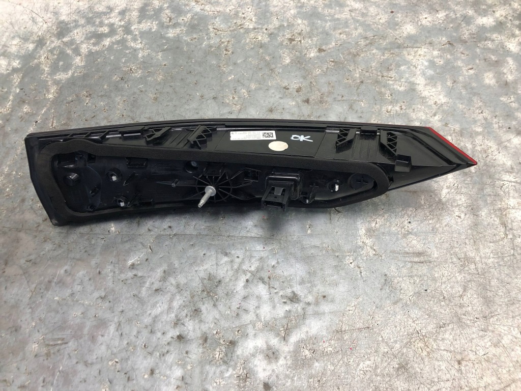 Фара led правый задний  w крышке  bmw x1 u11 h8946535609 Недорого