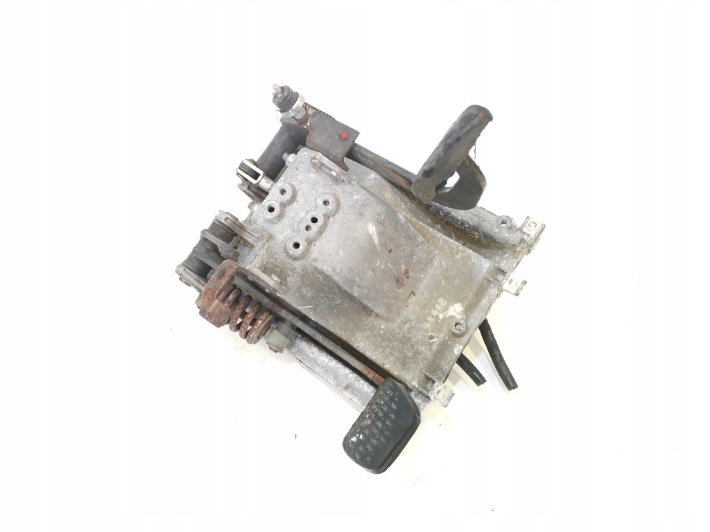 Купити Основа педалей клапан гальма mercedes 814 a9702940001