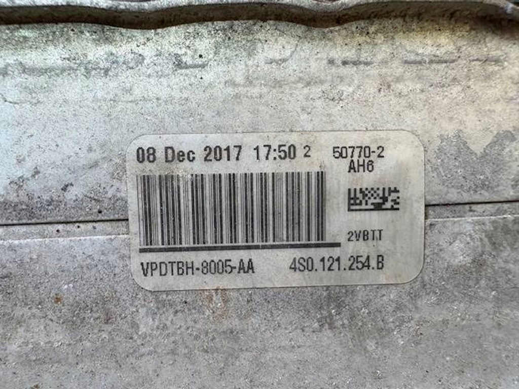 фото №7, Audi r8 4s радиатор wody 4s0121254b