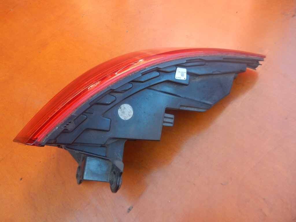 фото №8, Лампа левая задняя audi a4 b9 8w 16r kombi