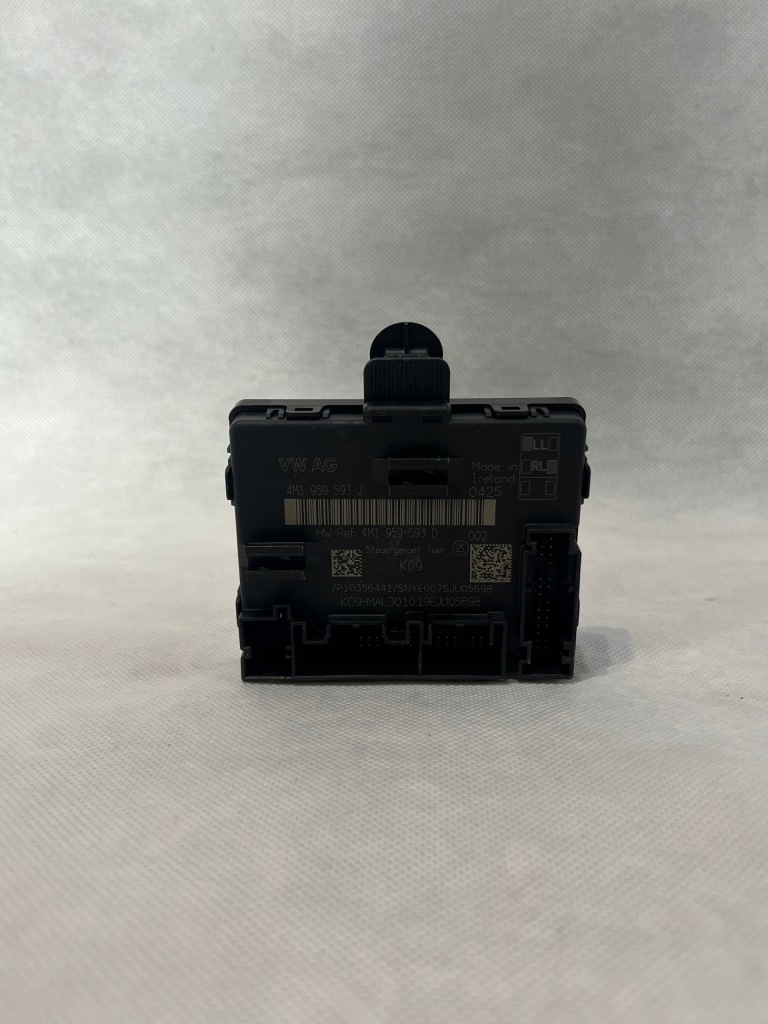 Купити Модуль блок керування двері audi 4m1959593j