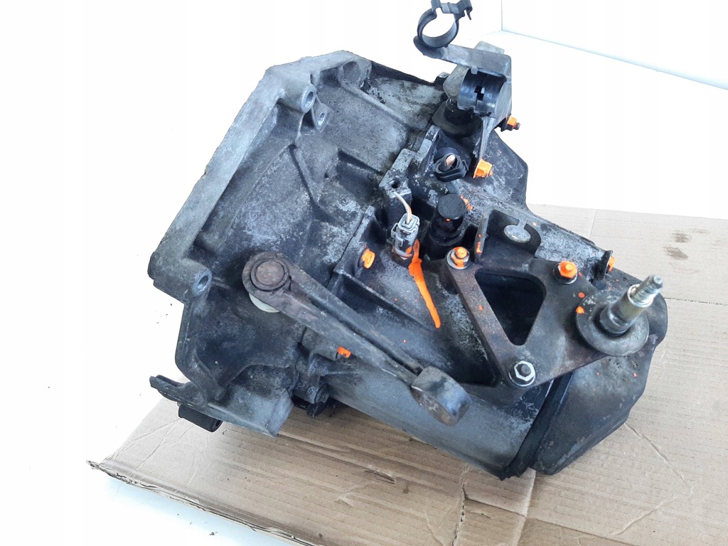 фото №10, Peugeot 306 sedan lift 1.4 8v 99r коробка передач передач 20cn09