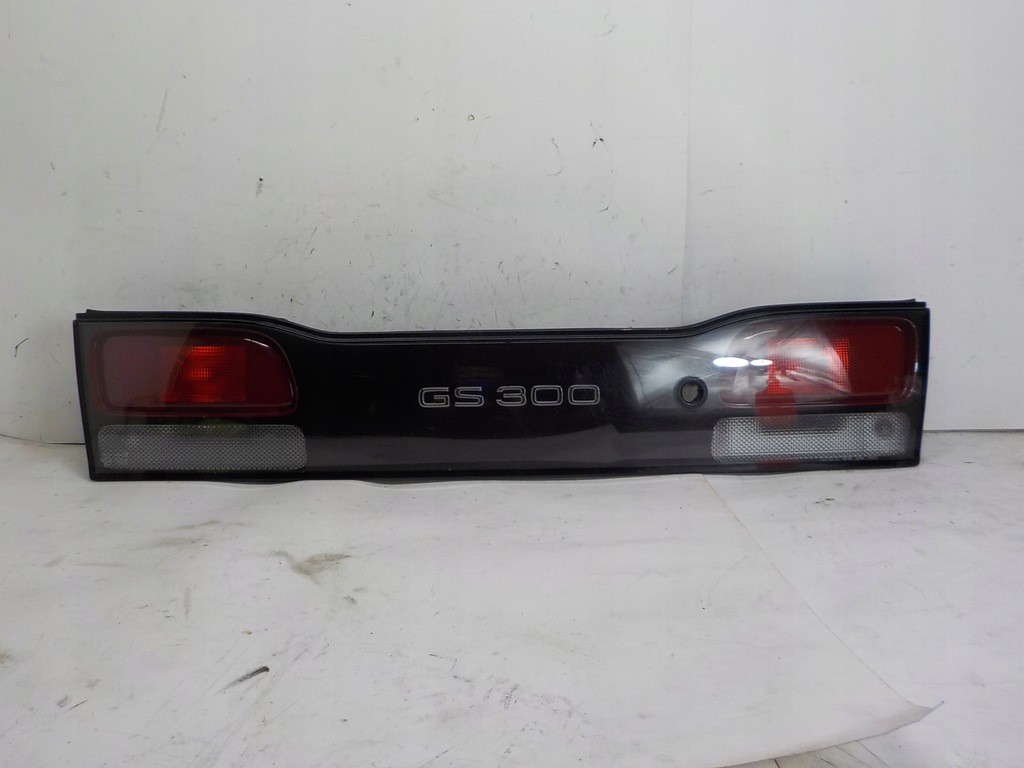 фото №1, Lexus gs 300 накладка кришки молдинг лампи задня задні