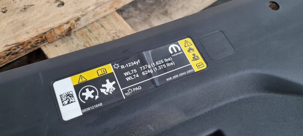 Jeep grand cherokee wl 2022 защита накладка поперечина передний 3.6 68374964ac в Украине