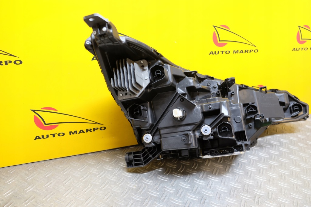 Lexus tx 2024- фара фара full led левая америка с Разборки