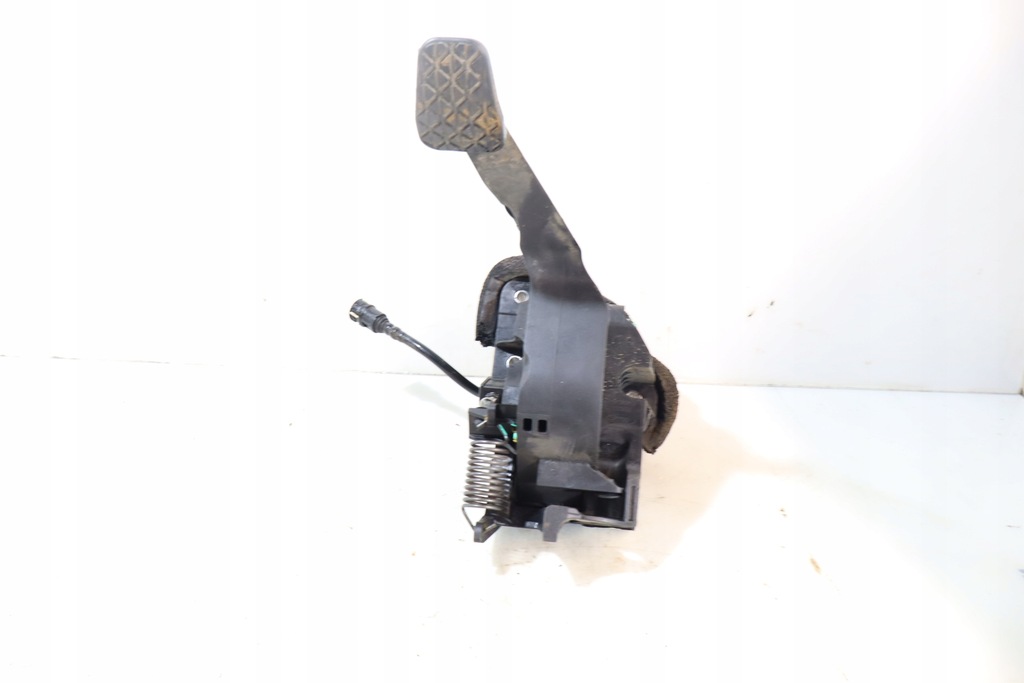 фото №1, Педаль зчеплення ford transit courier 1.5tdci