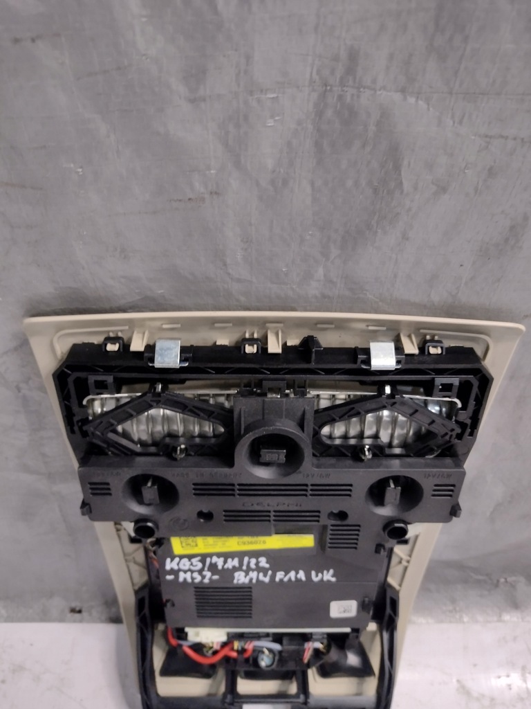 фото №8, Лампа подсветка потолочный bmw f11 uk