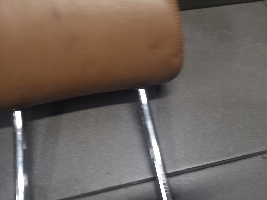 фото №6, Підголівник сидіння задня amaretto audi a8 d3