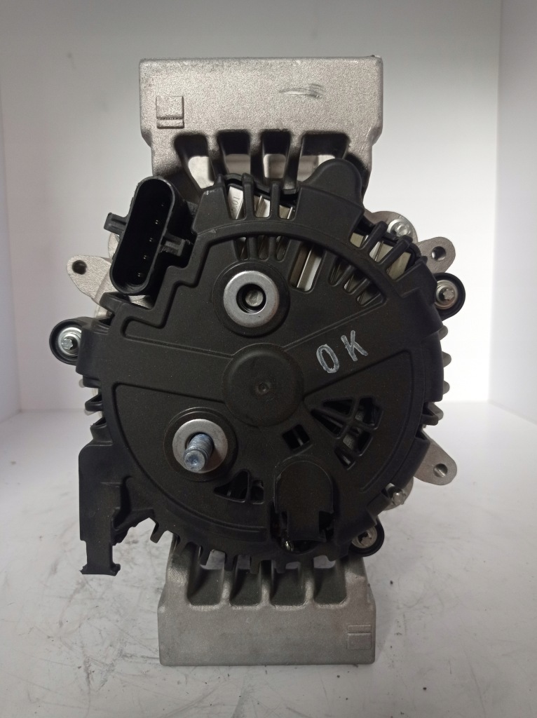 Оригинальный генератор mercedes actros setra a0141549802 24v 100a Доставка